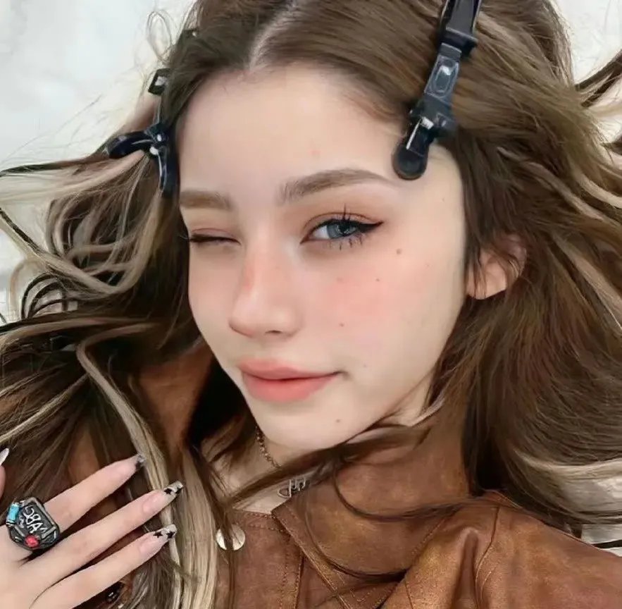 肆年